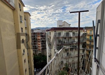 Balcone - Appartamento Via Luigi Caldieri
 
4, Napoli - foto 2