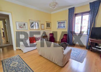 Soggiorno - Appartamento Via Luigi Caldieri
 
4, Napoli - foto 7