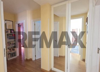 Hall / corridoio - Appartamento Via Luigi Caldieri
 
4, Napoli - foto 8