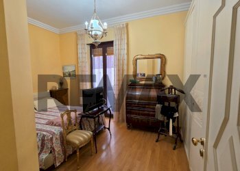 Camera / camera da letto - Appartamento Via Luigi Caldieri
 
4, Napoli - foto 9