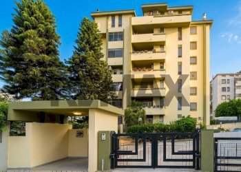 Edificio all\'aperto - Quadrilocale Via Sebastian Bach
 
80, Quartu Sant'Elena - foto 1