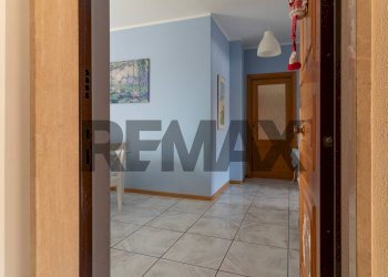 Hall / corridoio - Appartamento Via Luigi Cardone
 
117, Vasto - foto 2