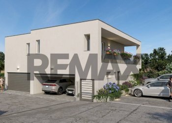 Casa all\'aperto - Villa via Roma
30, Montano Lucino - foto 3
