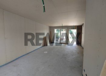 Stanza vuota - Villa via Roma
30, Montano Lucino - foto 18