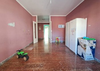 Camera da letto - Trilocale piazza Beato Angelo Carletti, 3, Chivasso - foto 7
