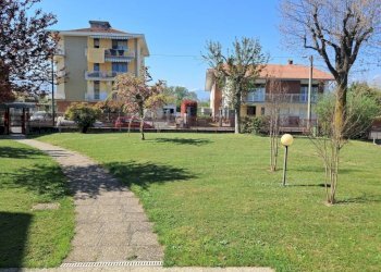 Giardino - Quadrilocale via Lirone, 12, Ciriè - foto 2
