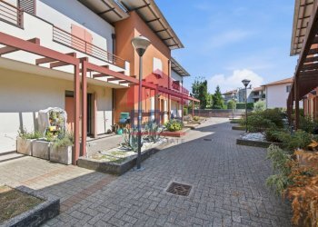 Foto 3 - Villa a Schiera Via Giacomo Puccini
 
61, Somma Lombardo - foto 3
