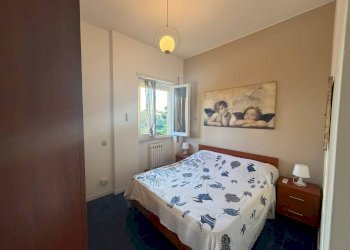 Camera da letto - Trilocale via Santa Marinella, 11, Fiumicino - foto 12