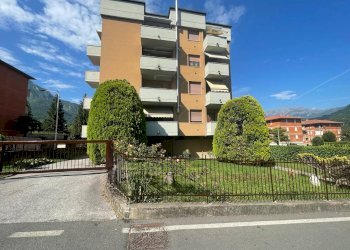Esterno - Trilocale via Casnedi
 
14, Valmadrera - foto 9