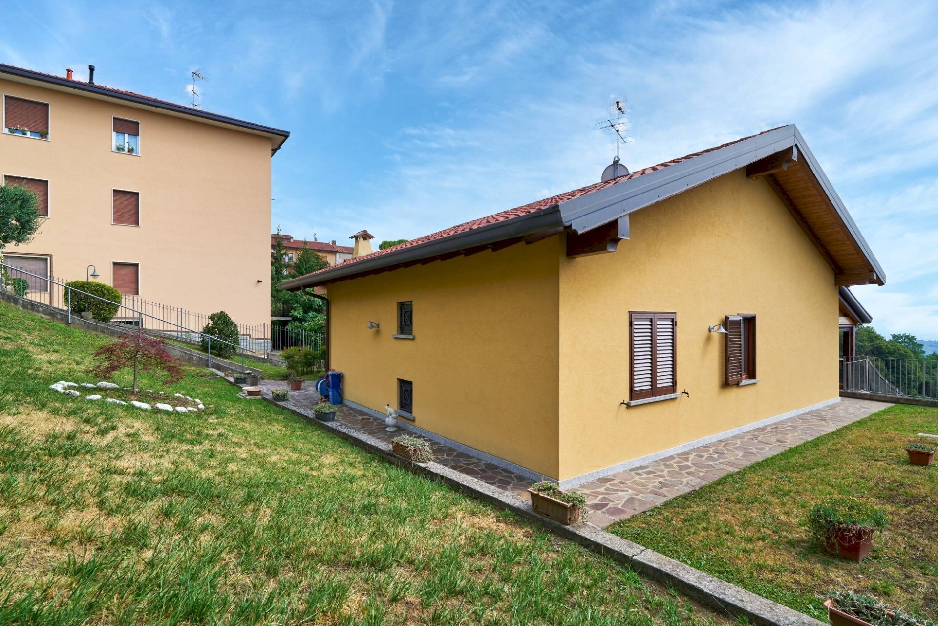 Foto 1 - Villa via europa
 
28, Colle Brianza - foto 1