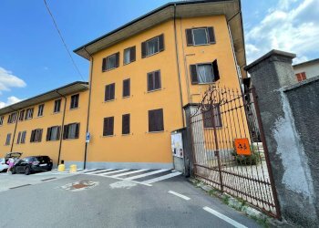 Esterno - Bilocale via San Cristoforo
 
18, Annone di Brianza - foto 4