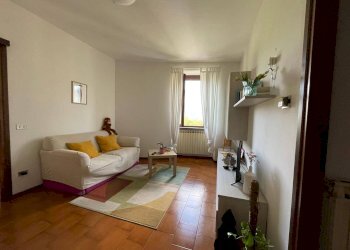 Soggiorno - Bilocale via San Cristoforo
 
18, Annone di Brianza - foto 20