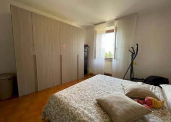 Camera Matrimoniale - Bilocale via San Cristoforo
 
18, Annone di Brianza - foto 26