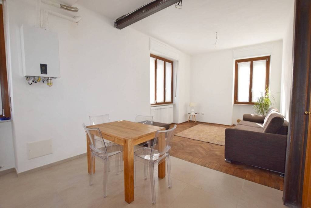 Soggiorno - Two-room apartment corso Italia, 24, Mondovì - photo 1