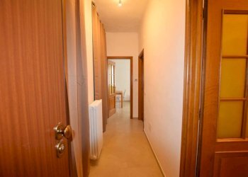Corridoio - Two-room apartment corso Italia, 24, Mondovì - photo 8