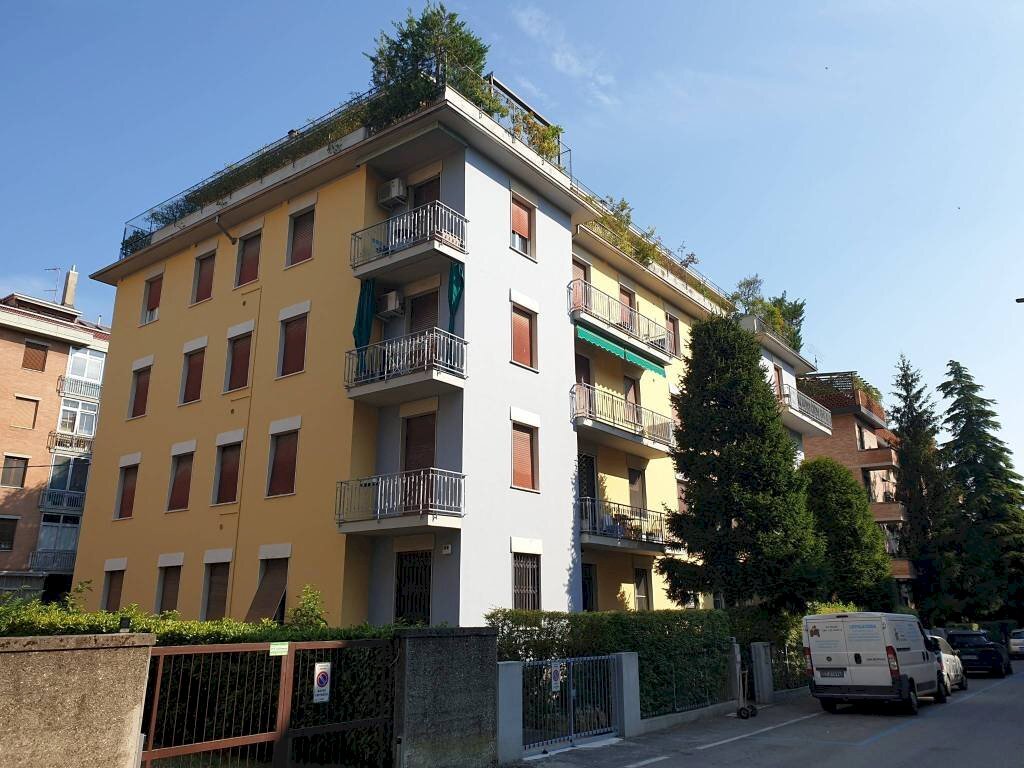 Facciata - Three-room apartment via Eugenio Curiel, 5, Parma (neighborhood Cittadella) - photo 1
