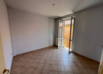 Camera da letto - Quadrilocale via Monte Grappa, 1, Riva presso Chieri - foto 8