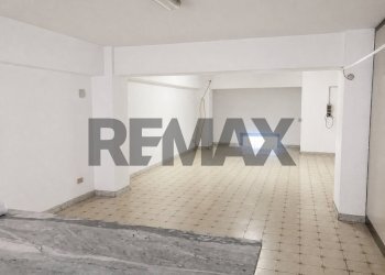 Stanza vuota - Commercial Premises Viale delle Medaglie D'oro
77/79, Cosenza - photo 10