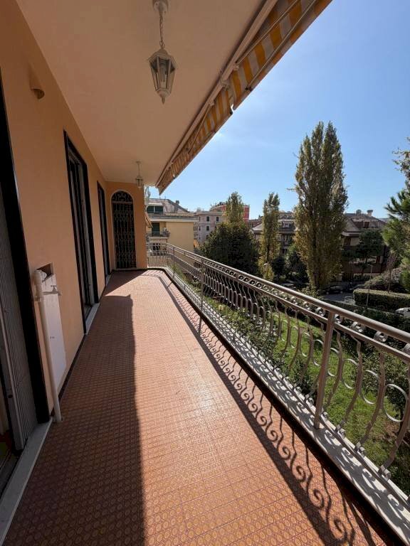Terrazzo - Trilocale Genova (zona Albaro) - foto 1