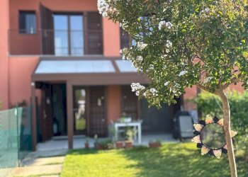 Giardino - Quadrilocale via Olmetola, 7/3, Bologna (zona Borgo Panigale) - foto 3