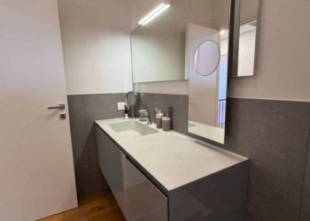 Bagno - Quadrilocale via Olmetola, 7/3, Bologna (zona Borgo Panigale) - foto 36