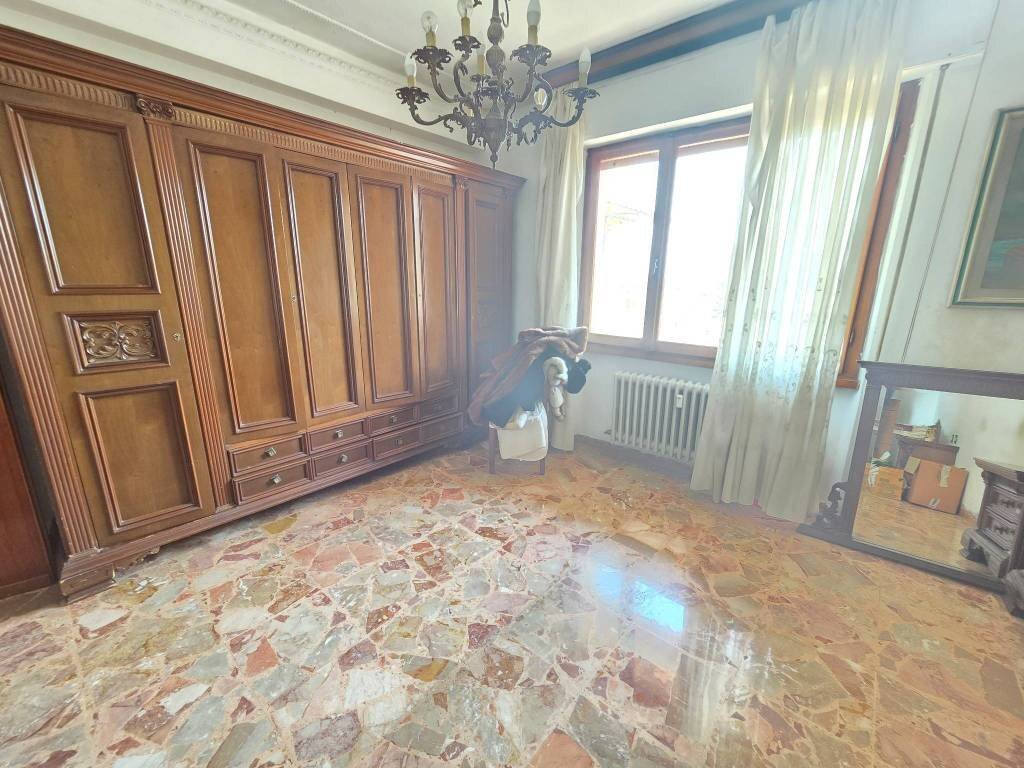 Camera da letto - Trilocale via Antonio Rossellino, Prato - foto 1