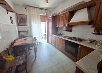 Cucina - Trilocale via Antonio Rossellino, Prato - foto 11