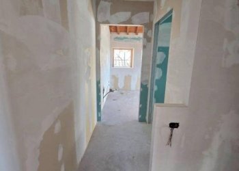Disimpegno - Villa a Schiera via San Lorenzo, Signa - foto 22