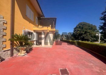 Terrazza - Villa via strada mezzanotte
 
11b, Cassino - foto 4