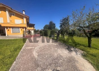 Casa all\'aperto - Villa via strada mezzanotte
 
11b, Cassino - foto 6