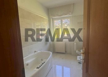 Bagno - Villa via strada mezzanotte
 
11b, Cassino - foto 23
