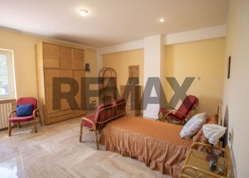 Camera / camera da letto - Villa via strada mezzanotte
 
11b, Cassino - foto 31