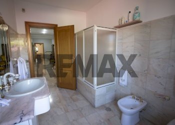 Bagno - Villa via strada mezzanotte
 
11b, Cassino - foto 35