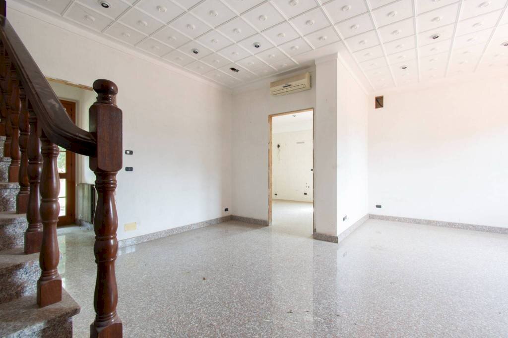 Ingresso - Villa via Oropa, 4, Rivalta di Torino - photo 2