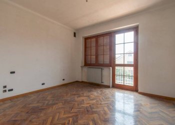 Camera da letto - Villa via Oropa, 4, Rivalta di Torino - photo 19