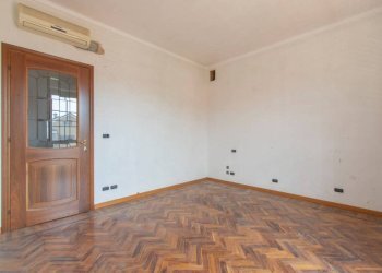 Camera da letto - Villa via Oropa, 4, Rivalta di Torino - photo 22
