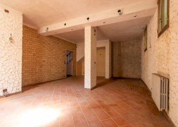 Interno non residenziale - Villa via Oropa, 4, Rivalta di Torino - photo 39