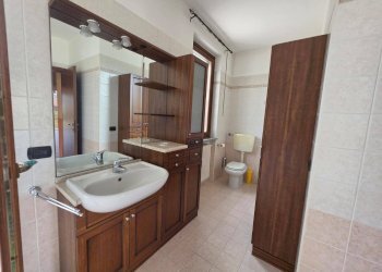 BAGNO - Appartamento VIA GHANDI
 
11, Asti - foto 21