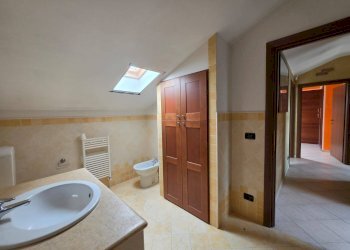 BAGNO - Appartamento VIA GHANDI
 
11, Asti - foto 33