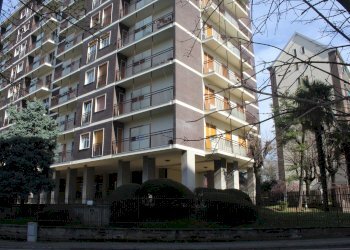 vista - Quadrilocale Cesare Battisti
 
75, Paderno Dugnano - foto 18