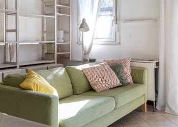 Salone - One-room apartment Bologna (neighborhood Bolognina) - photo 3