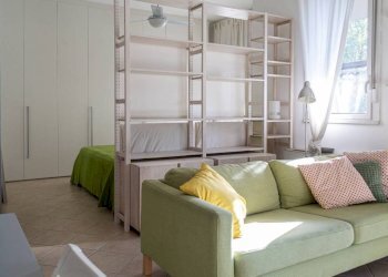 Salone - One-room apartment Bologna (neighborhood Bolognina) - photo 17