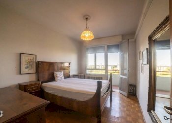 Camera da letto - Three-room apartment Bologna (neighborhood Lame) - photo 29