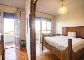 Camera da letto - Three-room apartment Bologna (neighborhood Lame) - photo 33