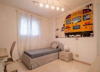 Camera da letto - Trilocale via Augusto Murri, 106, Bologna (zona Murri) - foto 4