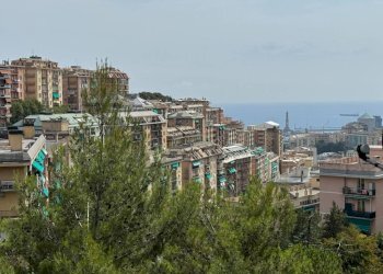 Vista - Trilocale via Capri, Genova (zona Oregina) - foto 1