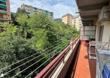 Balcone - Trilocale via Capri, Genova (zona Oregina) - foto 6