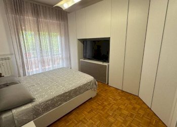 Camera da letto - Trilocale via Capri, Genova (zona Oregina) - foto 16