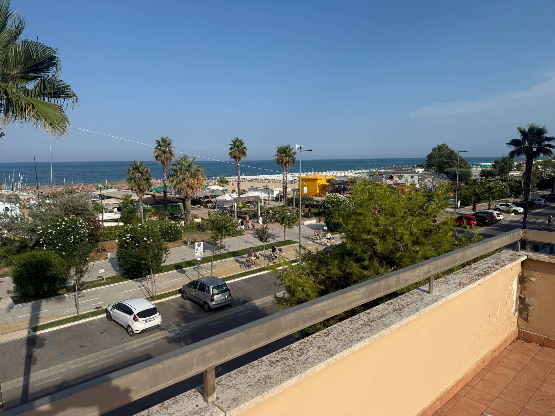 Foto 2 - Trilocale Lungomare Guglielmo Marconi, Alba Adriatica - foto 2