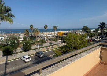 Foto 2 - Trilocale Lungomare Guglielmo Marconi, Alba Adriatica - foto 2
